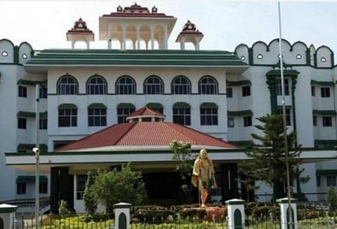 உரிமையியல் நீதிபதி தேர்வில் மாற்றுத்திறனாளிகளுக்கு தளர்வு: உயர் நீதிமன்ற நீதிபதிகள் தகவல்