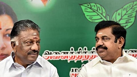 அதிமுகவில் மகளிர், இலக்கியம், வர்த்தக அணிகளின் செயலாளர்கள் நியமனம்