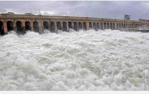 காவிரியில் தமிழகத்துக்கு விநாடிக்கு 40 ஆயிரம் கன அடி நீர் திறப்பு