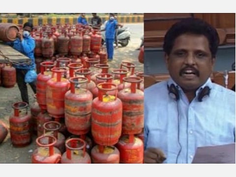 தேர்தல் நேரத்தில் சமையல் எரிவாயு மானியத்தைக் கூட்டி தேர்தல் முடிந்தவுடன் கடும் விலை ஏற்றம்: சு.வெங்கடேசன் விமர்சனம்