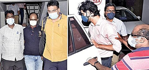 தொழிலாளர் அரசு காப்பீட்டுக் கழக புதுச்சேரி மண்டல அலுவலகத்தில் முறைகேட் டில் ஈடுபட்ட அதிகாரிகள் பெட்ராஸ், மோகித் ஆகிய இருவரை கைது செய்து அழைத்து செல்லும் சிபிஐ அதிகாரிகள். படம்: எம்.சாம்ராஜ்