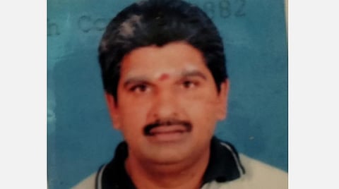 விஷ வண்டு கடித்து உயிரிழந்த மாற்றுத்திறனாளி தொழிலாளி கார்த்தி.