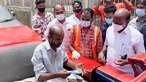 மனநலம் குன்றியவர்களை மீட்ட அமைச்சர் மா.சுப்பிரமணியன்.