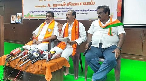 காங்கிரஸ் இல்லாத இந்தியா உருவாகிவிட்டது; ராகுல் இத்தாலிக்குப் பிரதமராகலாம்: புதுச்சேரி பாஜக தலைவர் பேட்டி