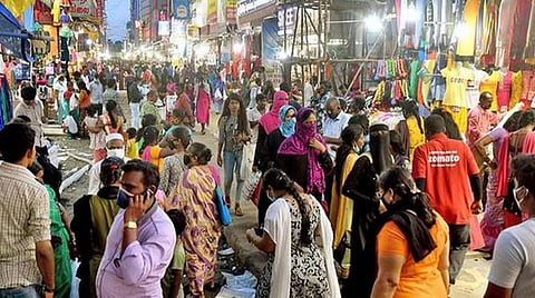 கரோனா பரவல்: சென்னையில் மக்கள் கூடும் 9 இடங்களில் வணிக வளாகங்கள், கடைகள் செயல்படத் தடை