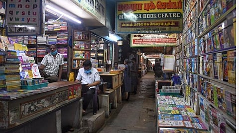 வெறிச்சோடிய மதுரை பாரம்பரிய புத்தகக் கடைகள்: கரோனாவுக்குப் பிறகு நலிவடைந்த புத்தக வியாபாரம்