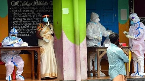 கேரளாவில் ஒரே நாளில் 23,676 பேருக்கு கரோனா தொற்று: 148 பேர் பலி