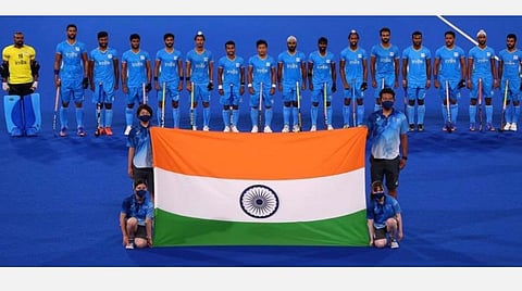 ஜெர்மனியை வீழ்த்திய இந்திய அணியினர்: |படம் உதவி ட்விட்டர்