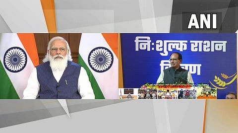 ம.பி. ஏழைகள் நல உணவு திட்ட பயனாளிகளுடன் பிரதமர் மோடி உரையாடல்