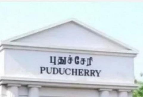 அரசாணை வெளியிட்டும் புதுச்சேரியில் செயல்பாட்டுக்கு வராத அமைப்புசாரா தொழிலாளர்கள் நலவாரியம்