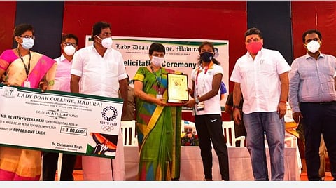 அடுத்த ஒலிம்பிக்கில் ரேவதி சாதிக்கத் தேவையான செலவை ஏற்கிறேன்: அமைச்சர் மூர்த்தி 