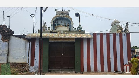 நகைகள், சிலைகளைத் திருட உள்ளே புகுந்த மர்ம நபர்கள்: கோவில்பட்டி பெருமாள் கோயிலில் பரப்பரப்பு