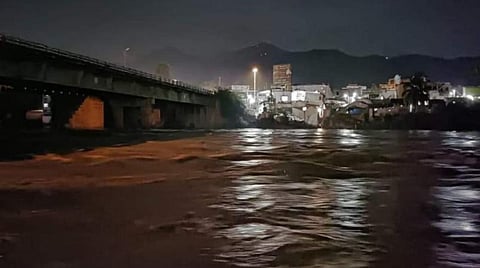 பவானி ஆற்றில் அடித்துச் செல்லப்பட்ட இருவர் சடலமாக மீட்பு