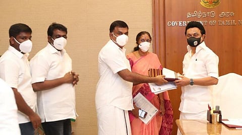 நாமக்கல் மருத்துவக் கல்லூரிக்கு காளியண்ணன் பெயர் சூட்டுக: முதல்வரிடம் கார்த்திகேய சிவசேனாபதி வேண்டுகோள்