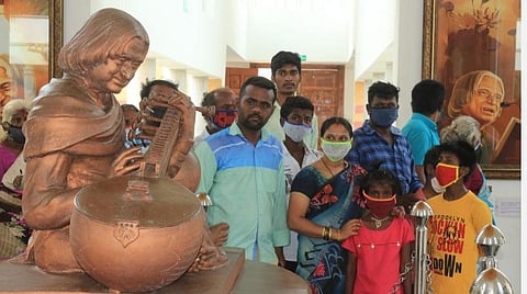 525 நாட்களுக்குப் பிறகு கலாம் நினைவிடத்தைப் பார்வையிட்ட பொதுமக்கள்.