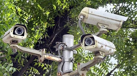 அதிக சிசிடிவி கேமரா கொண்ட நகரங்களில் டெல்லி முதலிடம், மும்பை 18-வது சென்னைக்கு 3-வது இடம்