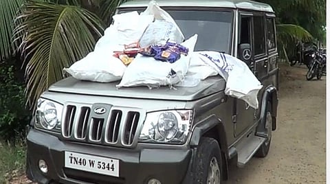 பட்டாசு குடோனில் பதுக்கிய ரூ.18 லட்சம் குட்கா பொருட்கள் பறிமுதல்