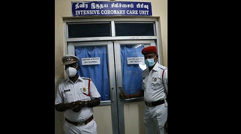 திடீர் நெஞ்சுவலி: புதுச்சேரி சபாநாயகர் அரசு மருத்துவமனை ஐசியூவில் அனுமதி