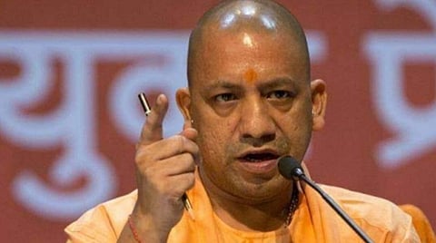 கட்டிட முறைகேட்டில் ஈடுபட்ட அதிகாரிகள் மீது நடவடிக்கை: உ.பி. முதல்வர் ஆதித்யநாத் உத்தரவு