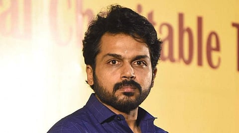 'பொன்னியின் செல்வன்' அப்டேட்: கார்த்தியின் படப்பிடிப்பு நிறைவு