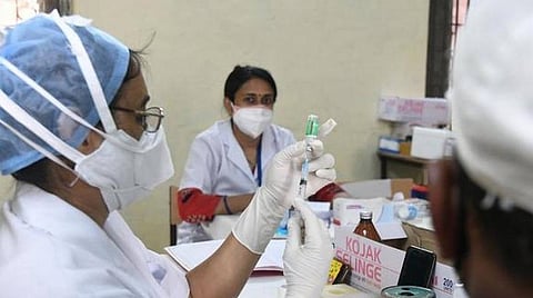 கோவிட் தடுப்பூசி: 77.24 கோடியைக் கடந்தது