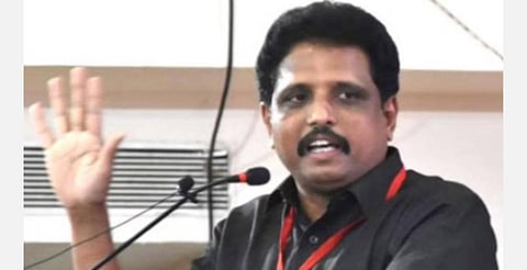 வடிவேலு காமெடிபோல் பேருந்து நிலையத்தையே காணவில்லை: சு.வெங்கடேசன் எம்.பி.