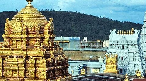 சர்வ தரிசன டோக்கன் பெற திருப்பதியில் குவியும் பக்தர்கள்