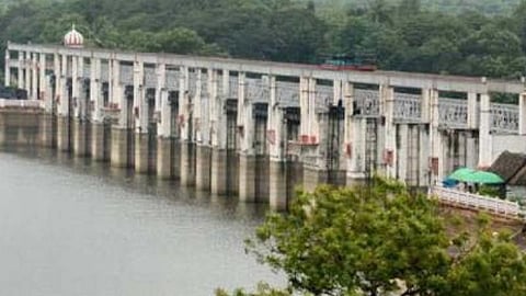 கண்டலேறு அணையிலிருந்து கிருஷ்ணா நதி நீர் திறப்பு நிறுத்தம்