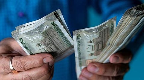 கூட்டுறவு வங்கிகளில் 5 பவுனுக்கு மேற்பட்ட நகைக் கடன்களை விரைவாக வசூலிக்க பதிவாளர் உத்தரவு