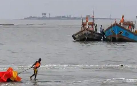 குஜராத் கடற்பகுதியில் புதிய புயல் ‘ஷாகீன்’- பாகிஸ்தான் நோக்கி செல்லக் கூடும் என கணிப்பு