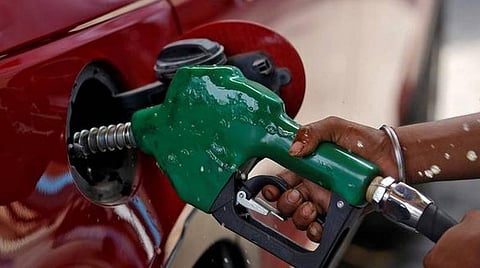 சென்னையில் மீண்டும் 100 ரூபாயை தாண்டியது பெட்ரோல் விலை 