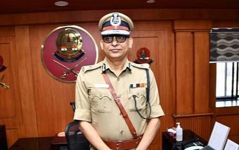 அரசு வேலை வாங்கித் தருவதாகக் கூறி பணம் வசூல் செய்வோரை நம்பி ஏமாற வேண்டாம்: காவல் ஆணையர் எச்சரிக்கை