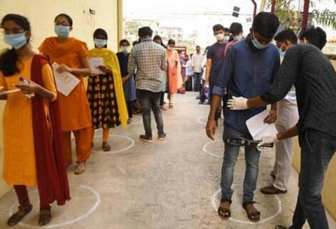 7.5% ஒதுக்கீட்டின் கீழ் சேர்க்கை; கட்டணம் வசூலிக்கும் பொறியியல் கல்லூரிகளின் அங்கீகாரம் ரத்து: தொழில்நுட்பக் கல்வி இயக்குநரகம் எச்சரிக்கை