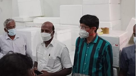 ஐந்தாவது மெகா கரோனா தடுப்பூசி சிறப்பு முகாம் பணிகள்: அமைச்சர் மா.சுப்பிரமணியன் ஆய்வு