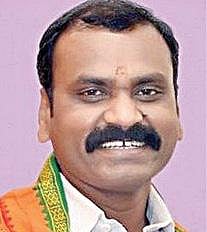 பாக். வளைகுடா திட்டத்தின்கீழ் ஆழ்கடல் மீன்பிடிப்புக்கான நிதி உதவியை அதிகரிப்பது குறித்து மத்திய அரசு பரிசீலனை: மத்திய தகவல் ஒலிபரப்பு, மீன்வளத் துறை இணை அமைச்சர் எல்.முருகன் தகவல்