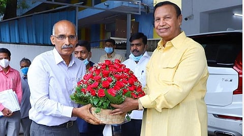 ரயில்வே திட்டங்களை விரைவில் முடித்திடுக: தெற்கு ரயில்வே அதிகாரிகளிடம் டி.ஆர்.பாலு கோரிக்கை