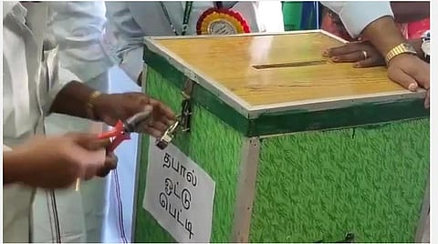 திருக்கோவிலூரில் வாக்குச்சீட்டுப் பெட்டியின் சாவி மாயம்: பூட்டை உடைத்து வாக்கு எண்ணிக்கை