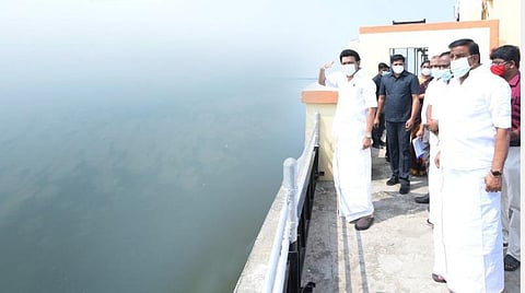 புழல், செம்பரம்பாக்கம் ஏரிகளில் நீர் இருப்பு; உறுதித்தன்மை- முதல்வர் ஸ்டாலின் ஆய்வு