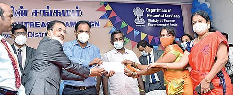 ‘வங்கிகளின் சங்கமம்’ கடன் வழங்கும் விழா; 3,075 பயனாளிகளுக்கு ரூ.194 கோடி மதிப்பில் கடன்: திருவள்ளூர் ஆட்சியர் ஆல்பி ஜான் வர்கீஸ் வழங்கினார்
