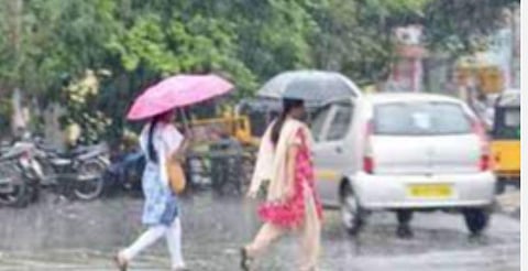வங்கக் கடலில் புதிய காற்றழுத்த தாழ்வுப் பகுதி; கடலோர மாவட்டங்களில் கனமழை: சென்னை வானிலை மையம் எச்சரிக்கை