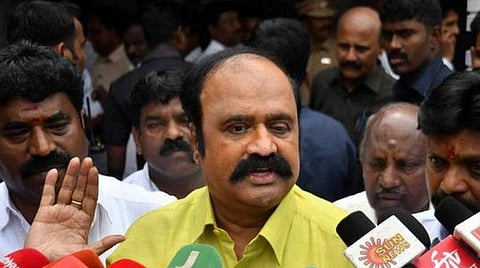 ஓபிஎஸ் அல்லது சசிகலாவின் தலைமையின்கீழ் அதிமுக வராவிட்டால் அழிவை சந்திக்க நேரிடும்: நீதிமன்றத்தில் ஆஜரான வா.புகழேந்தி ஆதங்கம்