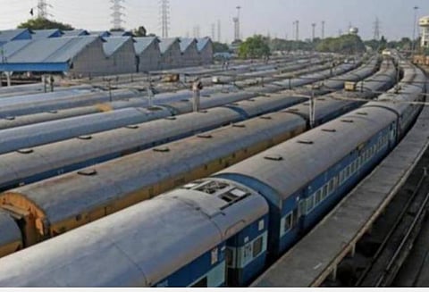 கோவை- மேட்டுப்பாளையம் பயணிகள் ரயில்: 5 முறை இயக்கவும் கட்டணத்தைக் குறைக்கவும் கோரிக்கை