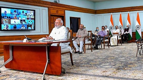 குறைந்த எண்ணிக்கையில் தடுப்பூசி; மாவட்ட ஆட்சியர்களுடன் நவம்பர் 3-ல் பிரதமர் மோடி ஆலோசனை