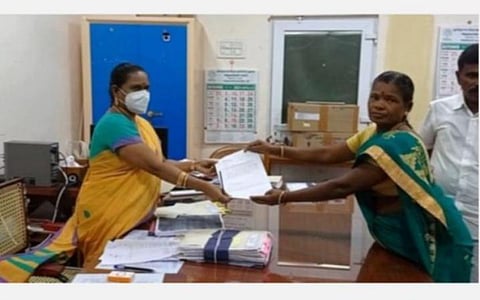 கடையம் ஒன்றியக்குழு தலைவர் பதவி விவகாரம்; முதல்வர் தலையிட்டு தீர்வு காண கோரிக்கை: ராஜினாமா செய்தவரின் மகன் வீடியோ வெளியீடு