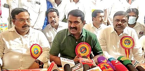 சேலத்தில் செய்தியாளர்களை சந்தித்த நாம் தமிழர் கட்சி தலைமை ஒருங்கிணைப்பாளர் சீமான்.