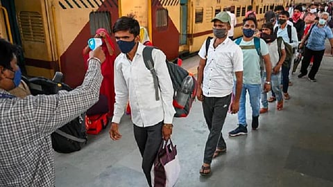 இந்தியாவில் புதிதாக மேலும் 10,423 பேருக்கு கரோனா தொற்று: கடந்த பிப்ரவரிக்குப் பின் மிகக் குறைந்த அளவில் பாதிப்பு