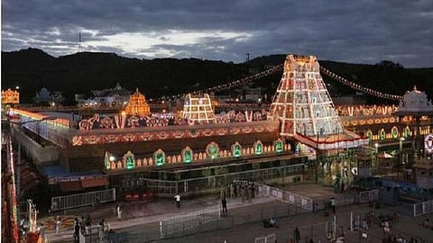 திருப்பதி வெங்கடேசபெருமாள் கோவில் | கோப்புப் படம்.