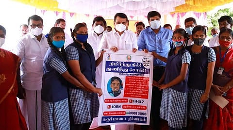 கரூரில் பெண் குழந்தைகள் பாதுகாப்பு இயக்கம் தொடக்கம்; 26,085 மாணவிகளிடம் கருத்துக் கேட்பு: அமைச்சர் செந்தில்பாலாஜி தொடங்கி வைத்தார்