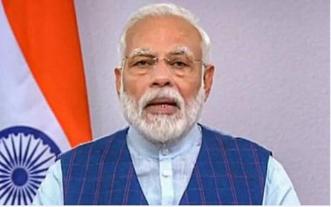 புயல் எச்சரிக்கை எதிரொலி: பிரதமர் மோடி ஆலோசனை