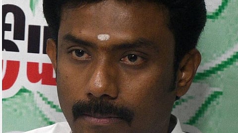 தேனி மாவட்ட திராட்சை சாகுபடியை வணிகரீதியாகப் பெருக்க வேண்டும்: மக்களவையில் ரவீந்திரநாத் கோரிக்கை
